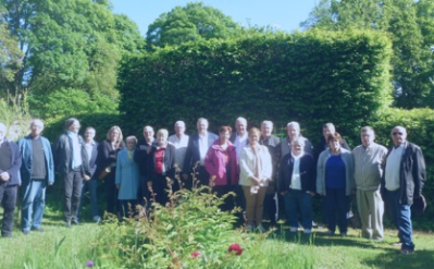 Le groupe des participants en visite à Chambon sur Lgnon